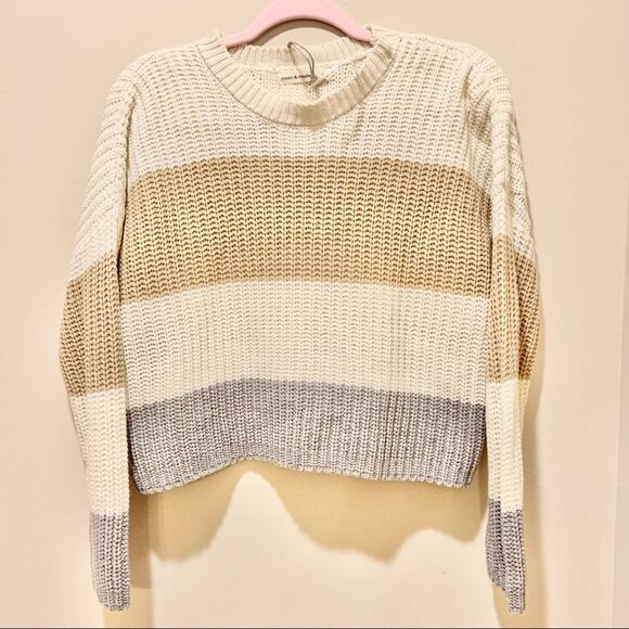 Moon & Madison Cream Stripe Knited Long Sleeve Crop Round Neck Sweater XS - Picture 1 of 4